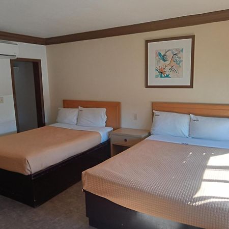 Hotel Coronado إنسينادا المظهر الخارجي الصورة